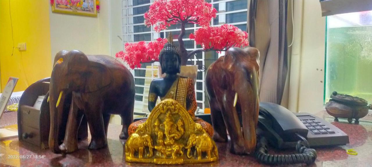 Msp Grands Inn Madurai Bagian luar foto